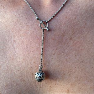 Retired Silpada Silver Ball Toggle Necklace